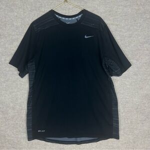 Nike Men's Black DRI-FIT Short Sleeve Tee - Size Large